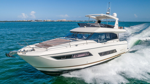 70 Prestige Flybridge