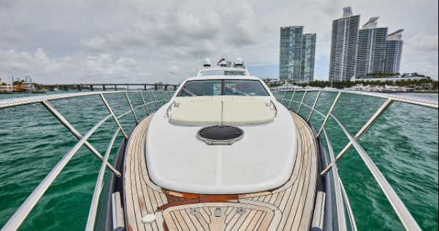 68 Azimut S