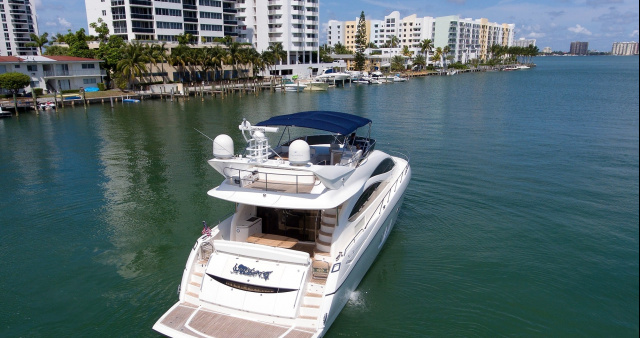 75 Sunseeker Manhattan Flybridge